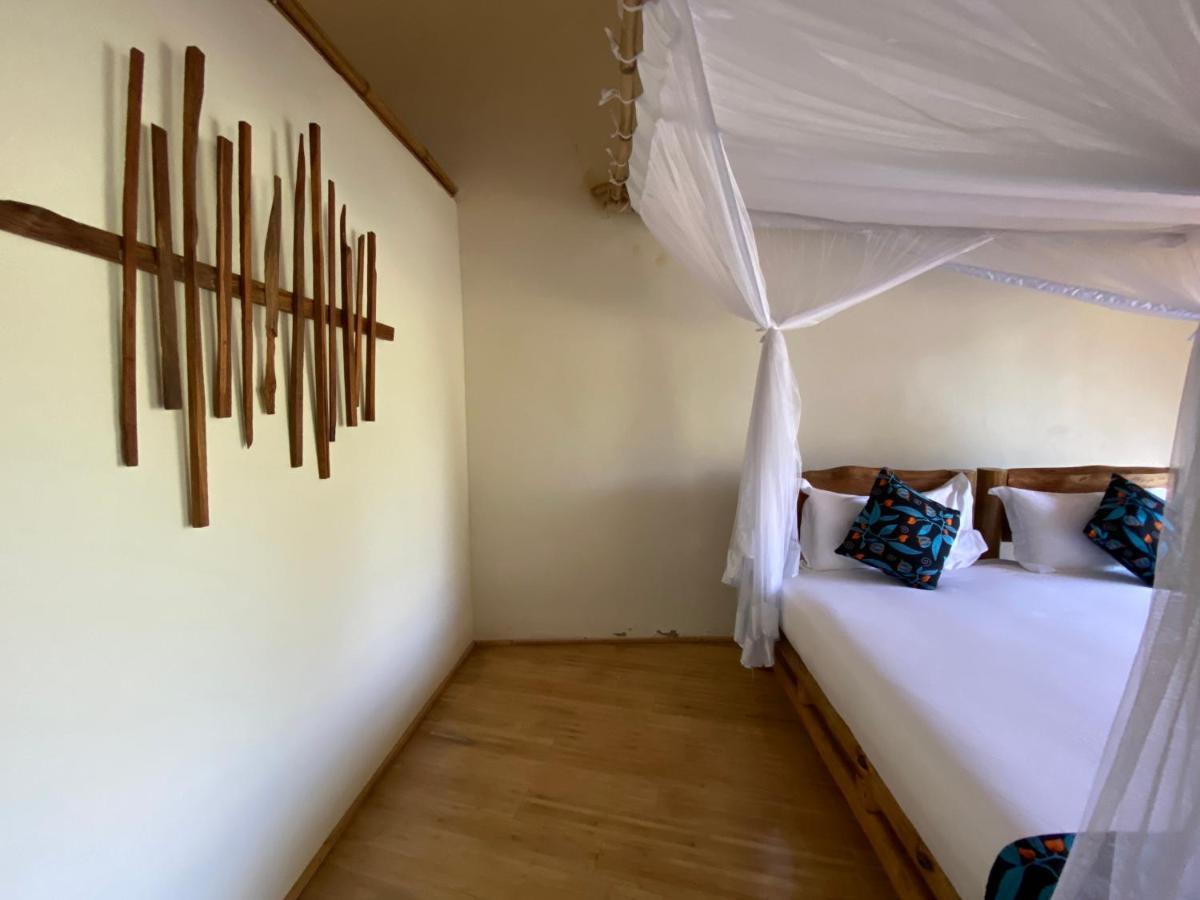 Murchison Falls Bamboo Village Paraa Luaran gambar
